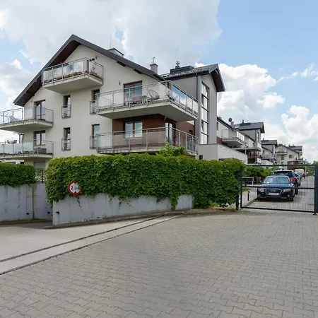 Apartment Stawowa With Balcony & Parking Cracow By Renters Krakow