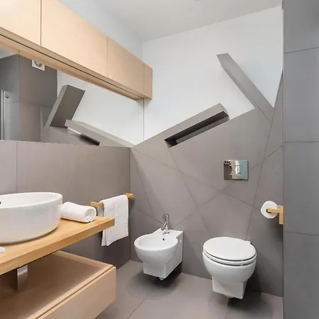 Apartament Stawowa With Balcony & Parking Cracow By Renters Kraków