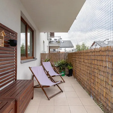 Stawowa With Balcony & Parking Cracow By Renters Krakow