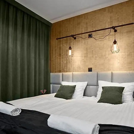 Apartment Near Sanktuarium Beautiful View And Free Parking