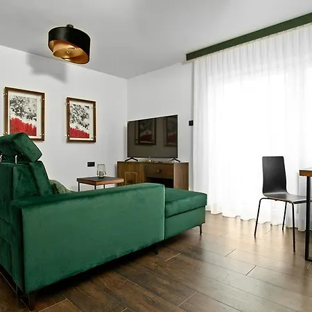 Near Sanktuarium Beautiful View And Free Parking Apartment Krakow