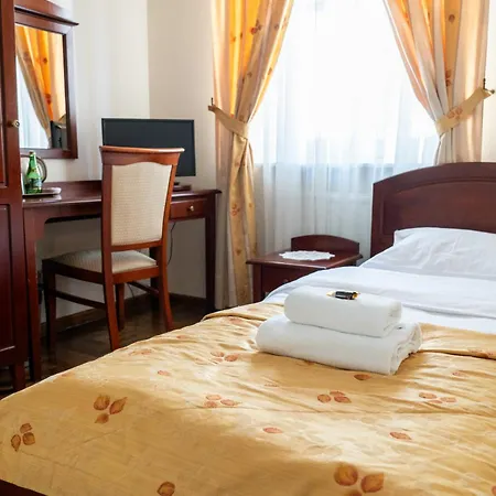 Karmel Hotel 3*