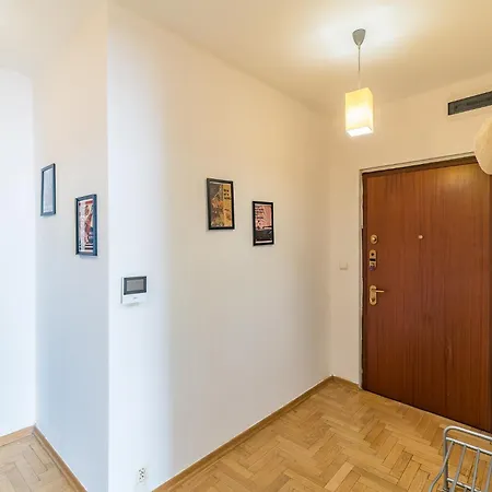 Apartment Charm