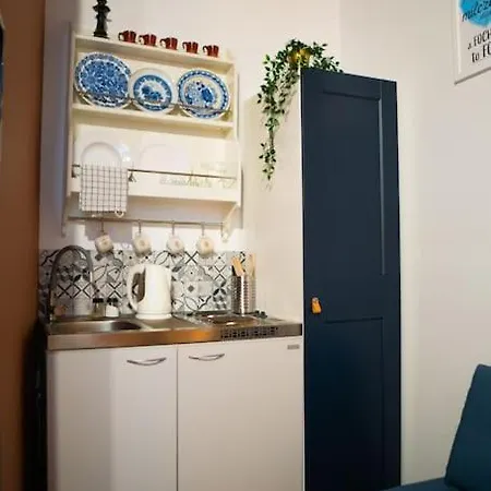 Lovely One-bedroom Loft 3 Minutes From Kazimierz *