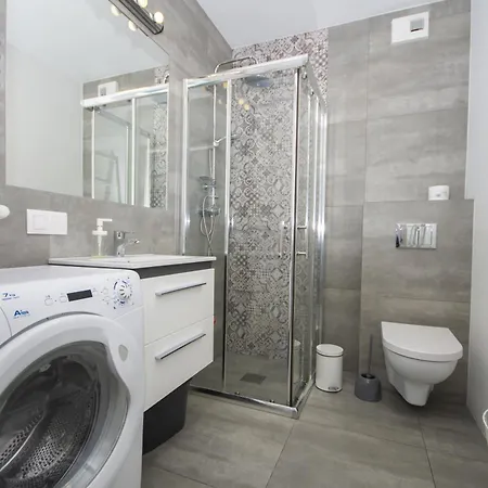 Inpoint Modern Loft - Centre Lazarza St 13 Apartment *