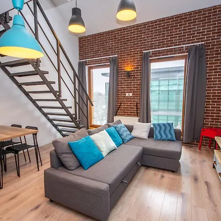 Inpoint Modern Loft - Centre Lazarza St 13 Apartment *