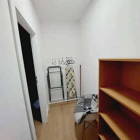Przestronny Apartament, Ogrodek, Miejsca Postojowe W Garazu Krakow
