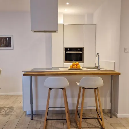 Apartment Perfect Location Comfort Beat#10 *