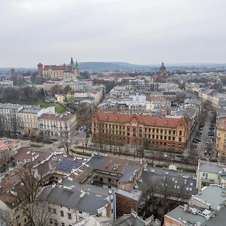 Starowislna - Balcony, Top Location, Tram & Train Nearby - By Rentujemy Apartment