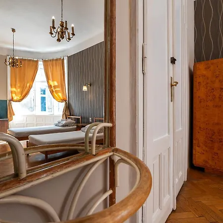 Hostel Trzy Kafki Private *