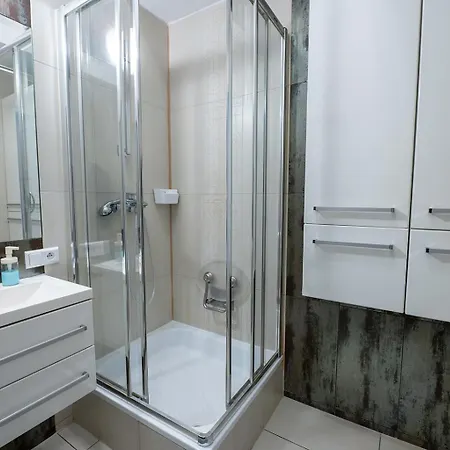 Hostel Trzy Kafki Private *