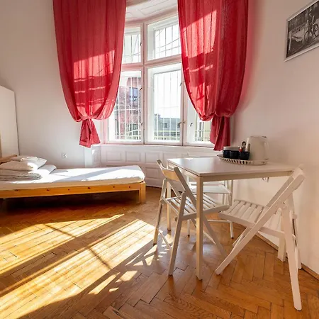 Hostel Trzy Kafki Private Krakov