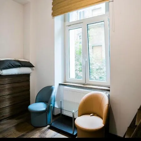 Cozy In Old Town And Wawel Homestay *