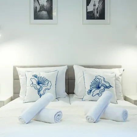 Aparthotel Tyzenhauz Topolowa Krakow