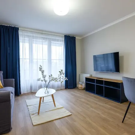 Aparthotel Tyzenhauz Topolowa *