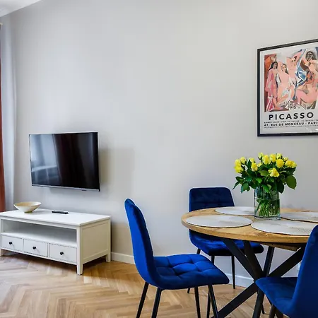 Aparthotel Tyzenhauz Topolowa *