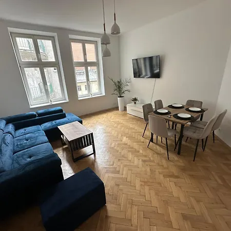 Apartment Selected By Market Square