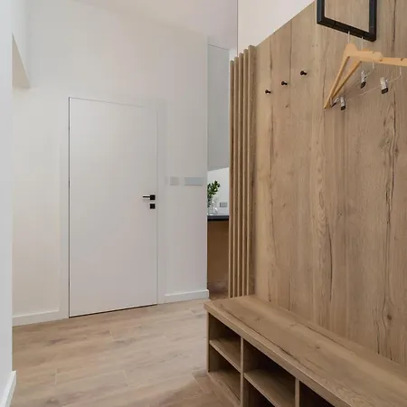 Apartment - Dietla 21 Street