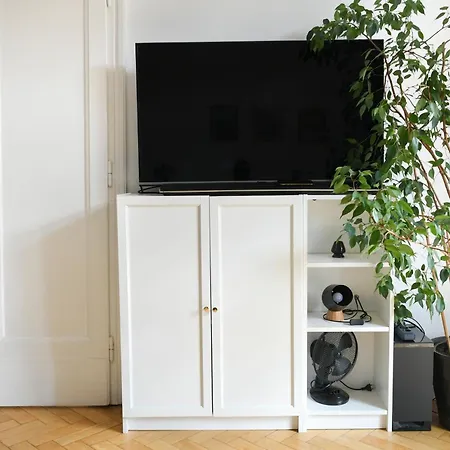 - Balcony, Workspace, Tram Stop - By Rentujemy * Krakow