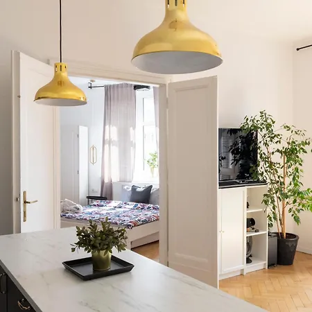 - Balcony, Workspace, Tram Stop - By Rentujemy * Krakow