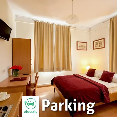 Maly Aparthotel