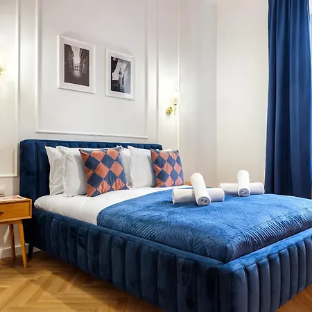 Aparthotel Tyzenhauz Topolowa Krakow