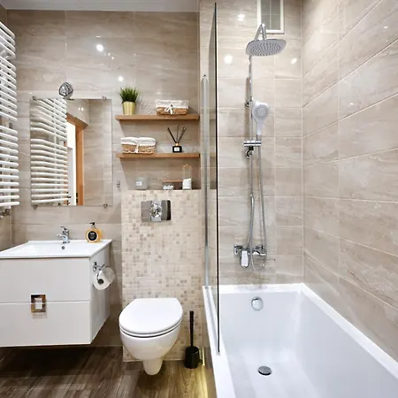 Apartment Malinowelove Aircon, 3 Rooms, Parking, Ogrod Krakow