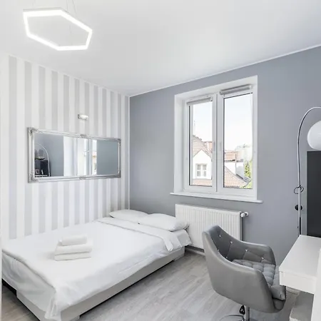 Cegielniana Grey Krakow