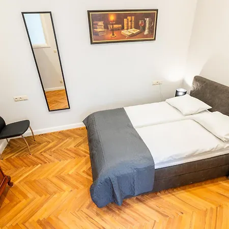 Apartment Vintage Bracka