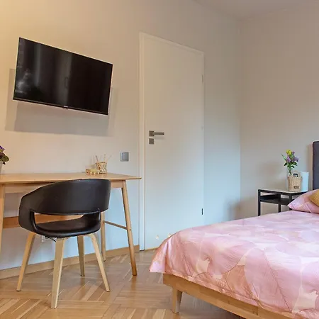 Aparthotel Studio Hotel *