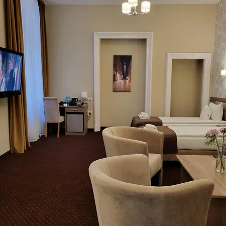 Hotel Maximum 3*
