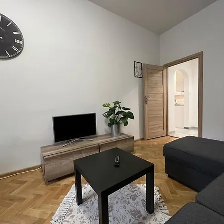 Apartment Heart Of Old Town / Florianska 19 *