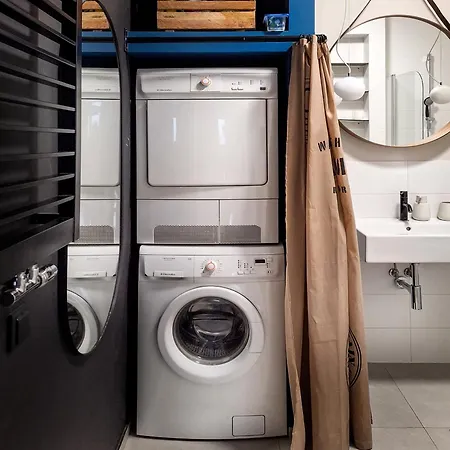 1-bedroom With Private Garden, Old Town Krakow
