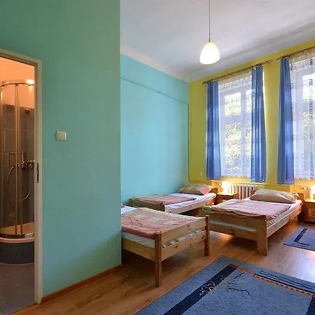 Old Town Luxe Retreat - King Bed - Steps To Main Square Apartment Krakow