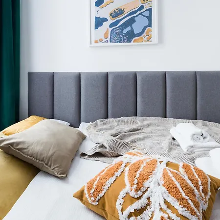 Friendhouse Starovislna