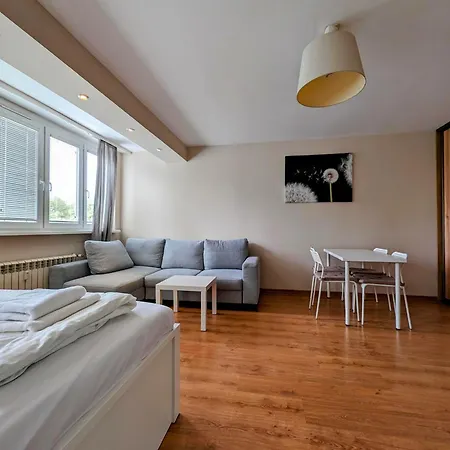 Kazimierza Wielkiego 87 By Homeprime Apartment Krakow