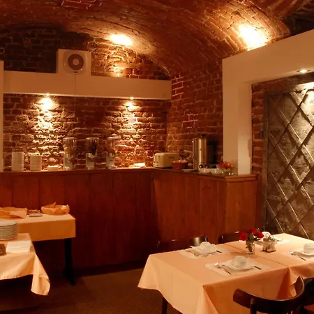 Bed & Breakfast Dom Casimi 3*