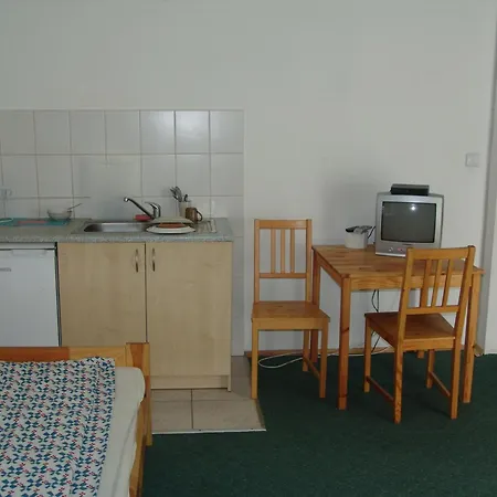 Hostel Victoria