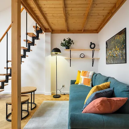 Apartment Tyzenhauz Siemiradzkiego Street Krakow