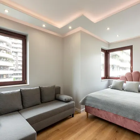 Apartment Royal Deluxe 2 6 Persons Aquapark Down Town *