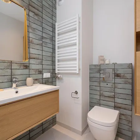 Luxury With An Ac - Lwowska 10 Street