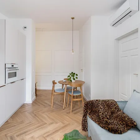 Apartment Mostowa Street By Tyzenhauz Krakow