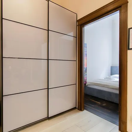 Quiet & High Class Jablonowskich Street Apartment *