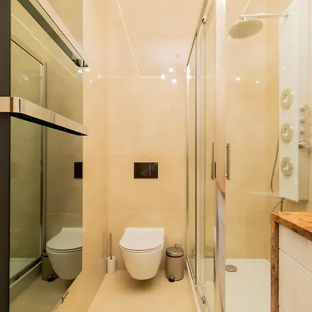 Quiet & High Class Jablonowskich Street Apartment Krakow