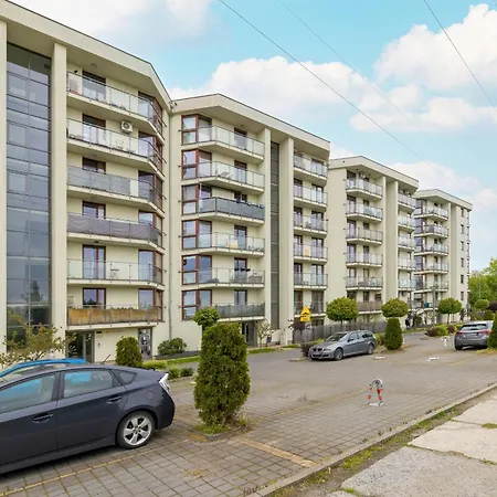 Z Parkingiem I Balkonem W Krakowie By Rent Like