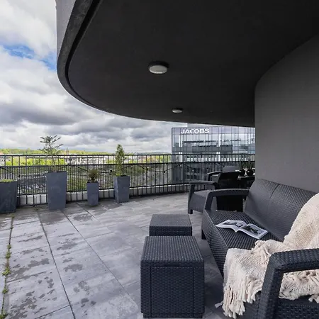 Exclusive On The Vistula River In By Renters Prestige Apartment
