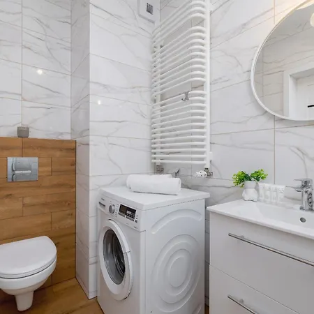 Stylish Near Tauron Arena By Rent Like