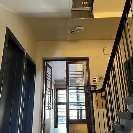 Apartment Feelhome With Kitchen