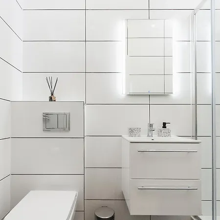 For Two Krakowska 16 Street