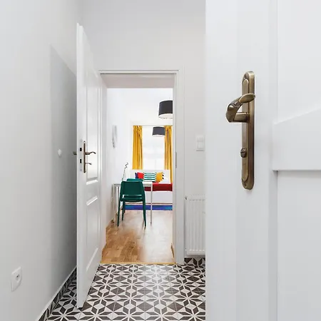 For Two Krakowska 16 Street Apartment